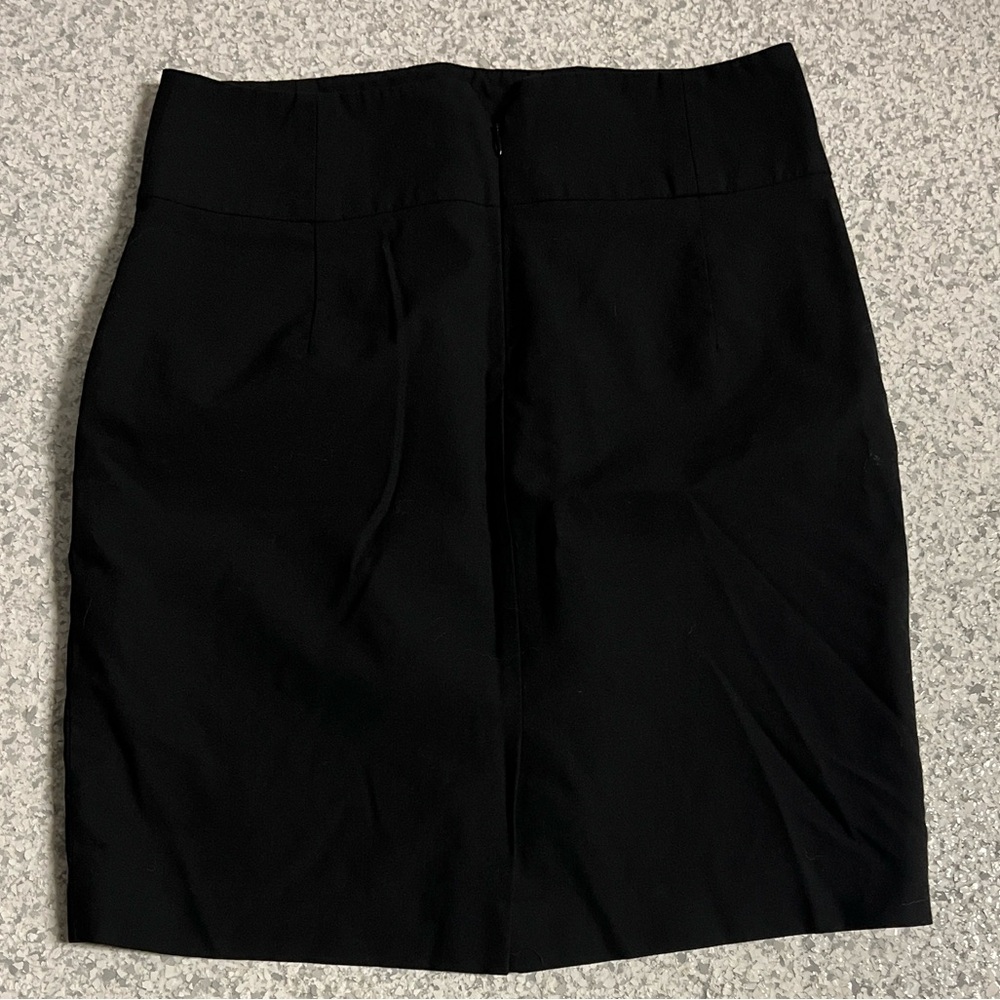 Banana Republic NWOT Classic Black Pencil Skirt
